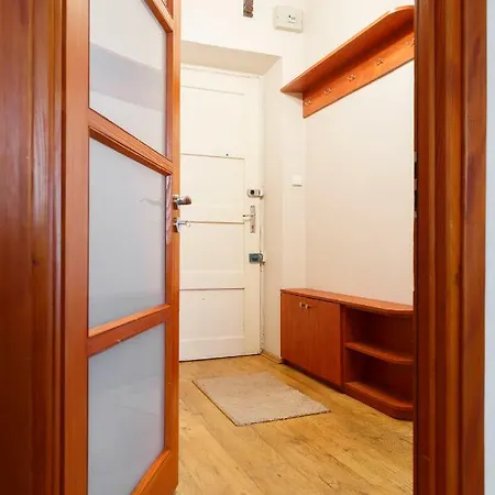 Rzeszow Apartment * 제수프